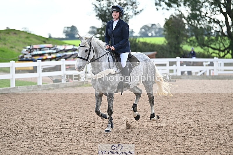241004A-123938-01992 - Fri 09 95cm Amateur Quals