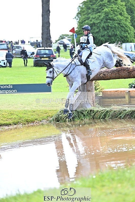 240526-111150-20424 - 416-CRISTAL_FONTAINE-Kitty_King