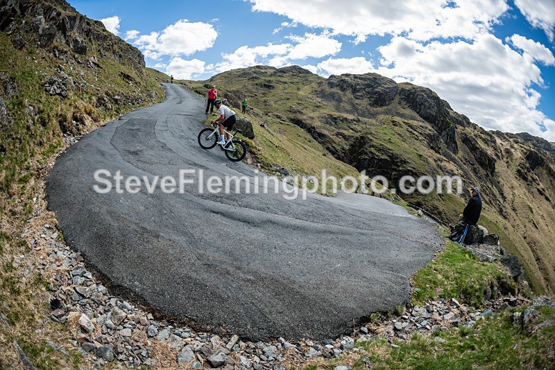 113349 - Hardknott Hairpin 11.00 - 12.00