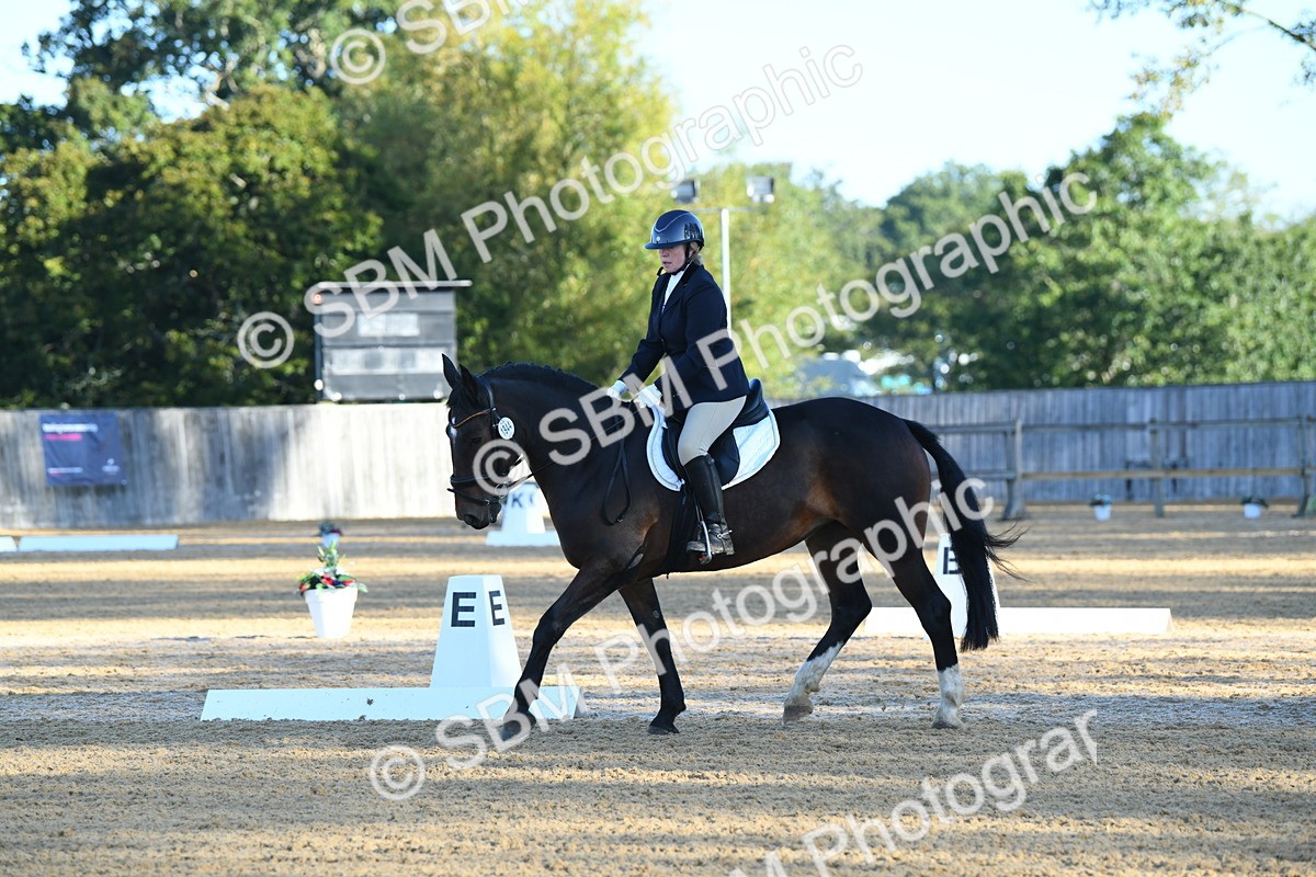 SBM_14382 - D4 - Small Tour Championship - Intro B