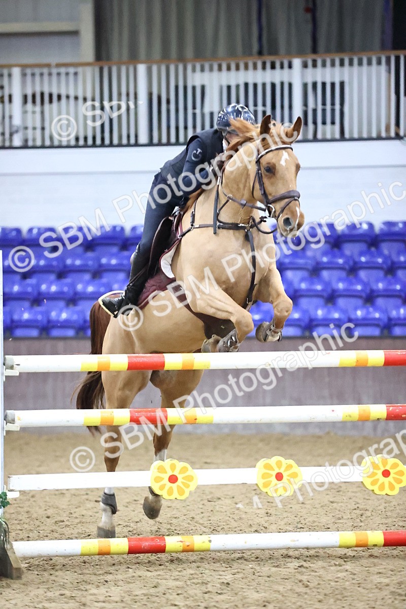 SBM_006106 - Class 18 - Senior 1.15m Open Inc Members Cup Q