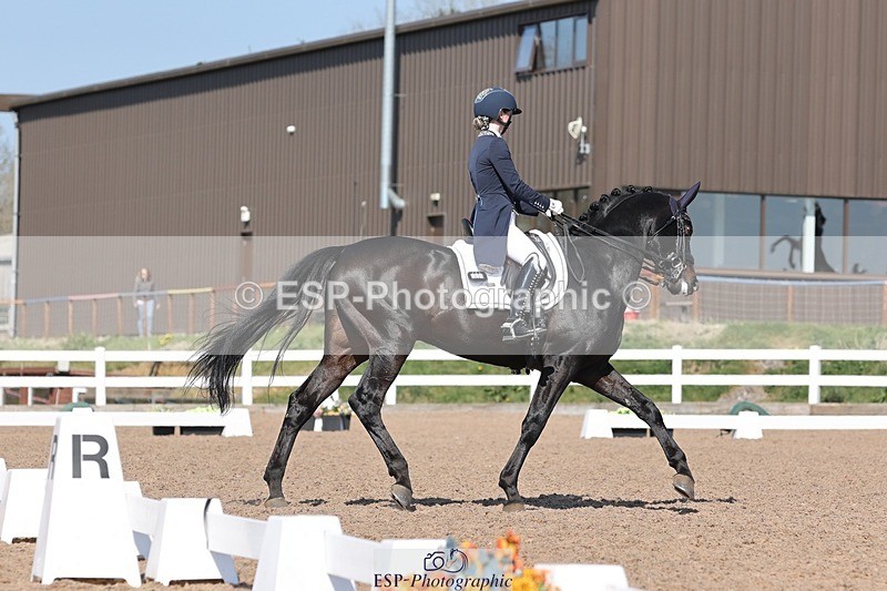 250405-144949-11469 - 069-India.Hamilton-Burnet-Kissingdale