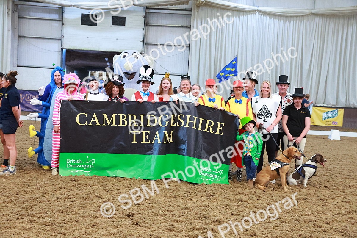 SBM_007911 - Teams Parade