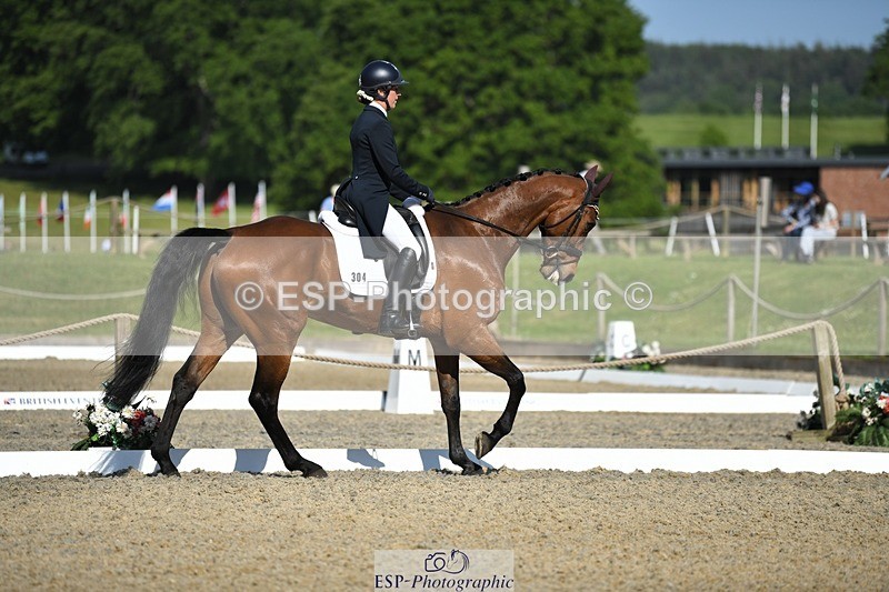 230525-092155-01583 - 304-MADFORD_LAW-Anna_Johannson-WEDTrotUp+DR