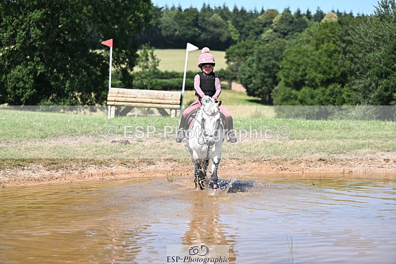 240729B-145919-02915 - Abbie's Group XC