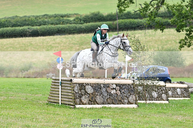 240804-134103-14940 - 469-Neha_Walker-SPOT_ME