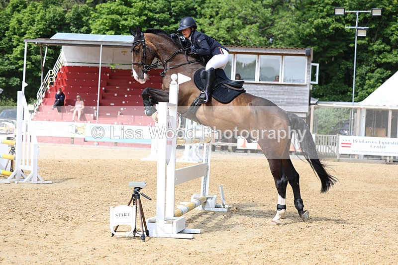 3E7A1229 - Class 14: Senior 1.15m Open