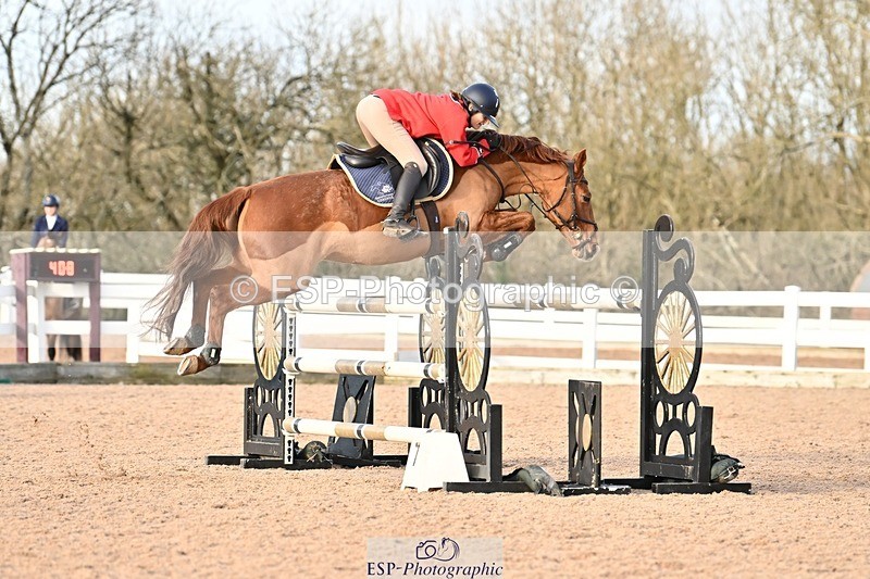 241208-140702-01880 - Cls 22 Foxhunter and 1.20m Open