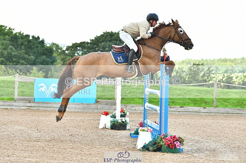 230723A-094416-10635 - Cls 4, 2 Star Small 1.30m