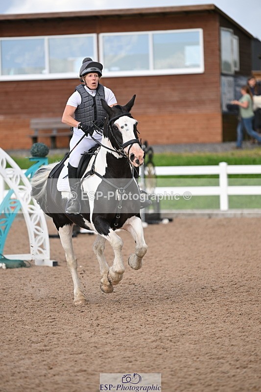 240806A-182250-00812 - 80cm BS Club & Schools