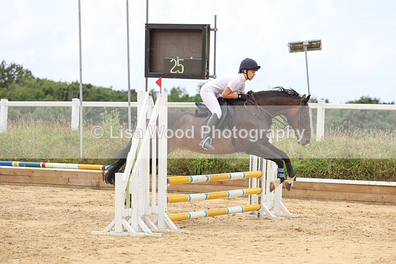 3E7A3266 - Class 6: 70cm Junior