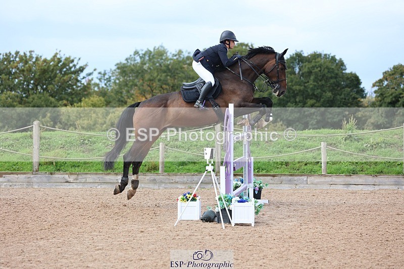 250911-121347-01382 - Cls 3 Snr Foxhunter