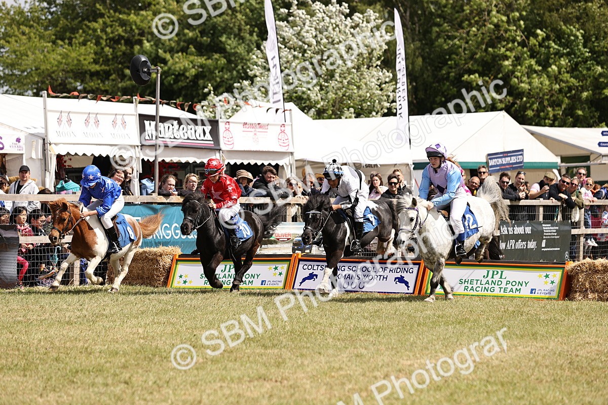 SBM_16566 - Dinky Derby