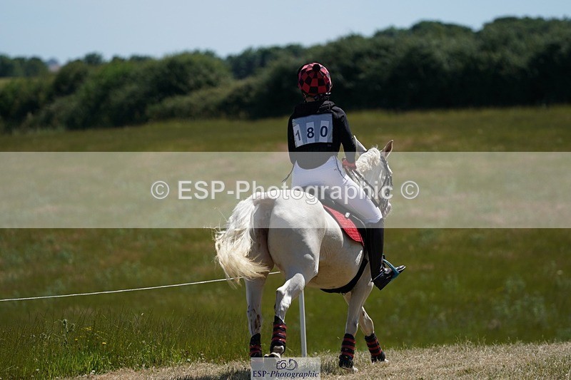 240629X-151114-3721 - 180-