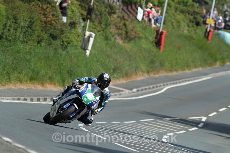 Ryan Farquhar - Bennetts.co.uk Lightweight TT