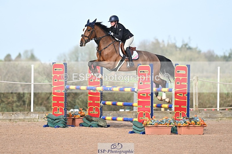 240315A-100508-00182 - Cls 1 Seniors 1.05 and 1.10m Open