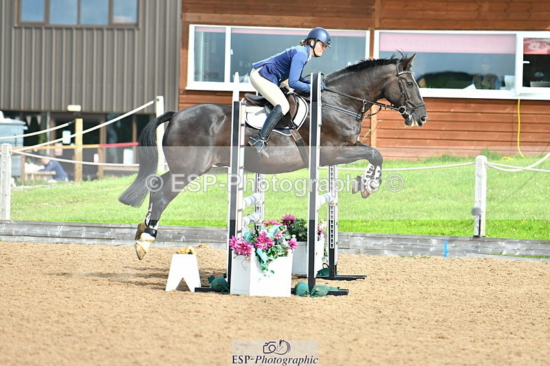 230811A-101027-03243 - Cls 14 A&B Snr Disco & 1.00m Open