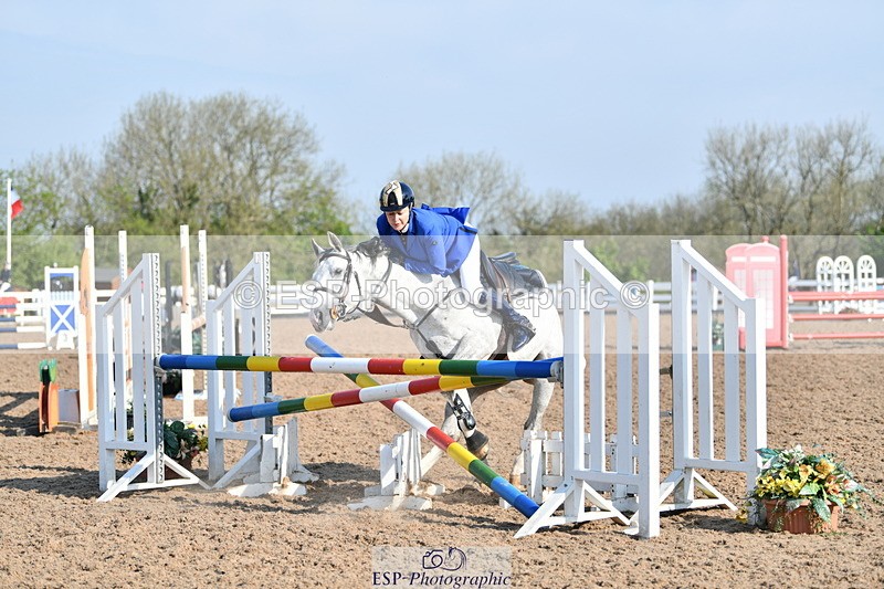 240512A-084605-16963 - Cls 39 British Novice and 90cm Open