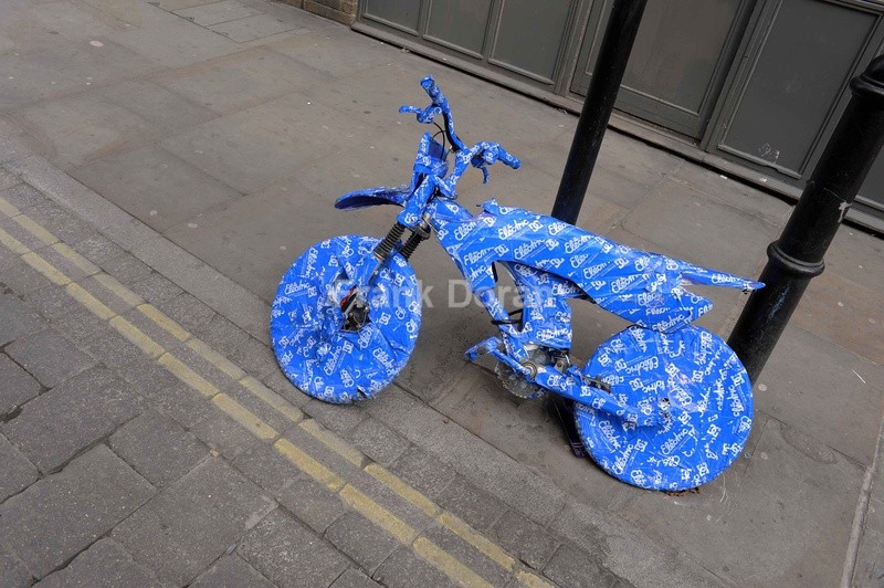 BIKE WRAPPED - Frank Doran