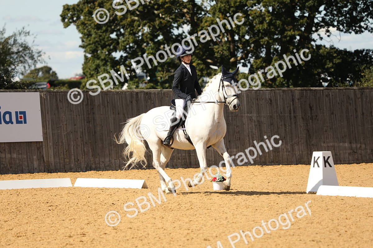 SBM_22350 - D17 - Grand Tour Championship - Novice 27