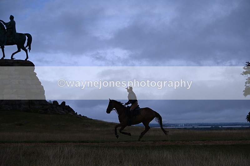 DSC_3830 - Time at Statue 13:51 to 14:55