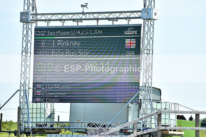 230720A-091000-01603 - Cls 1, 2 Star Small 1.30m