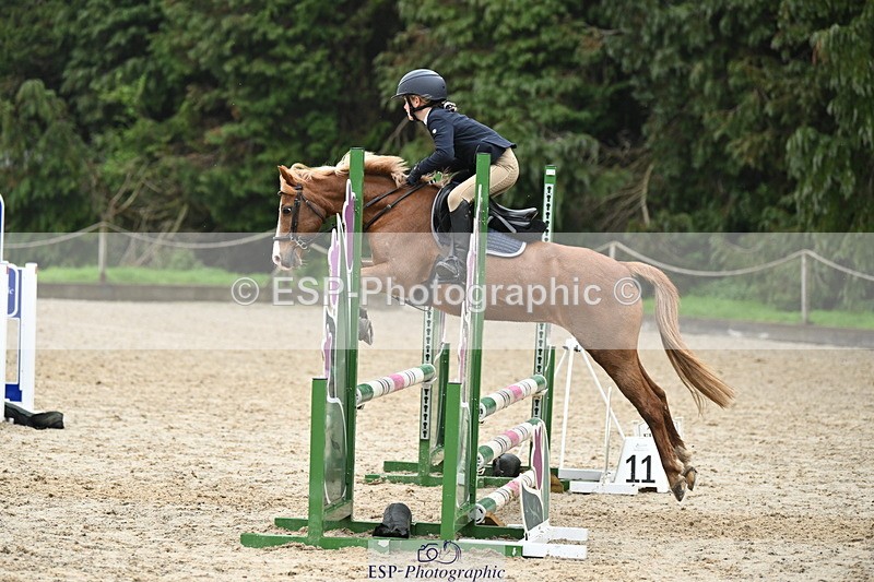 250418A-140605-01041 - UnAff 70cm