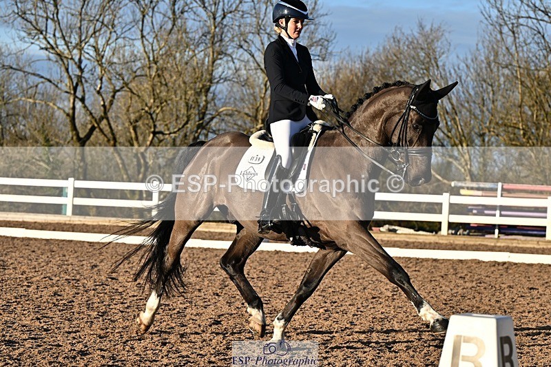 241214-143152-02872 - 139-Holly.Kerslake-Platinum.Cabachon