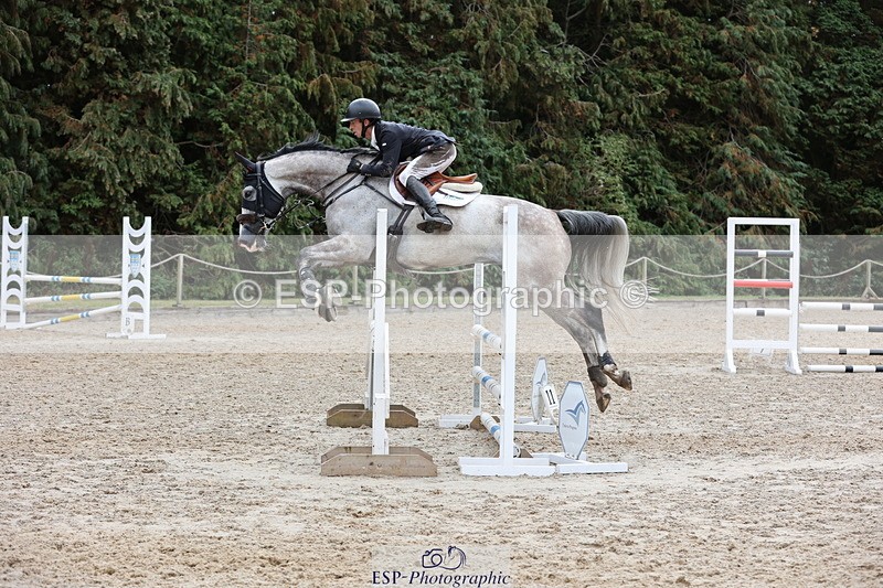 250829A-113548-01414 - Cls 7 British Novice and 90cm