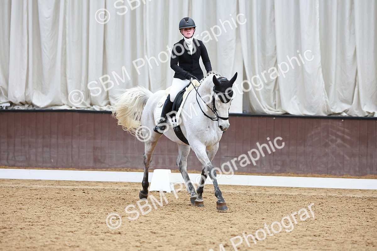 SBM_003378 - Class 11 - Novice 2
