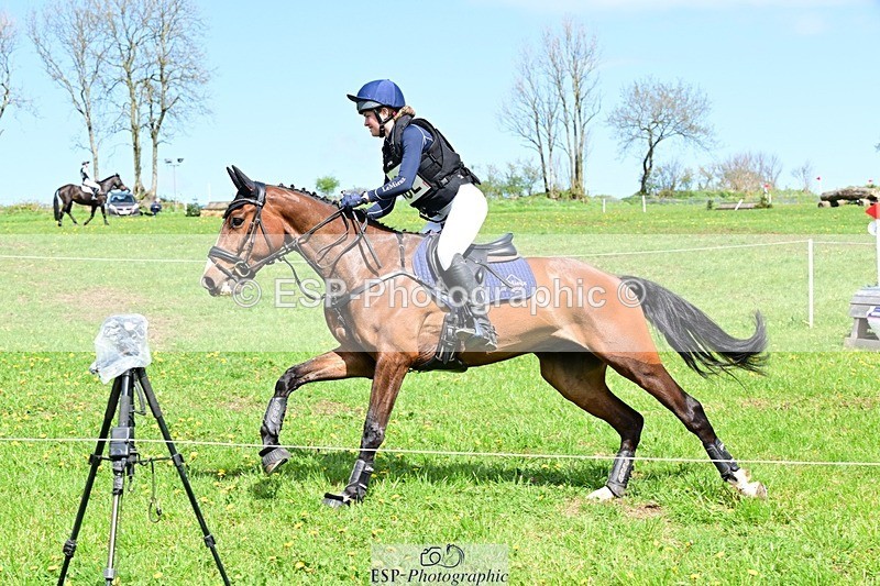 260418-131145-03867 - G-302-Elise.Cadman