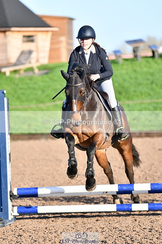 241026A-090817-00374 - SAT Cls 19 Clear Round 50cm