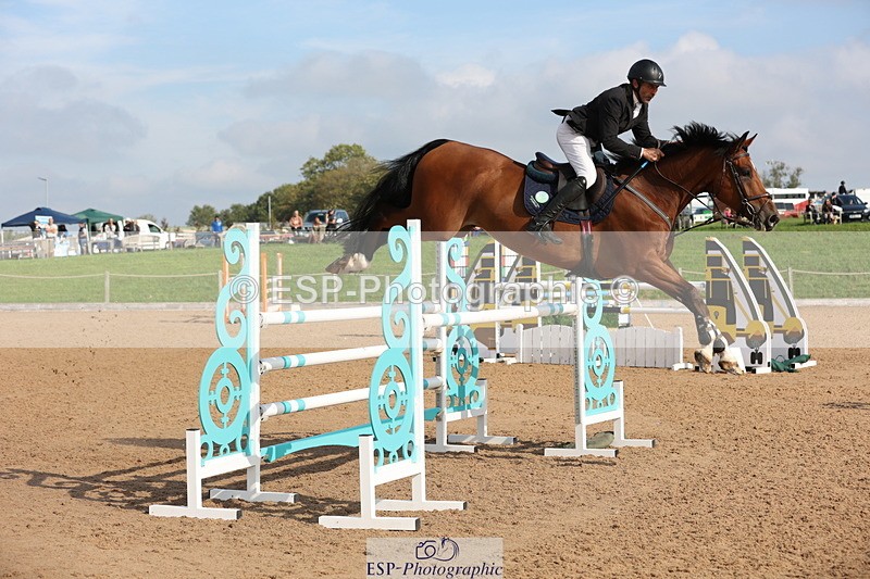 230915A-104402-01520 - Cls 2 Snr Foxhunter