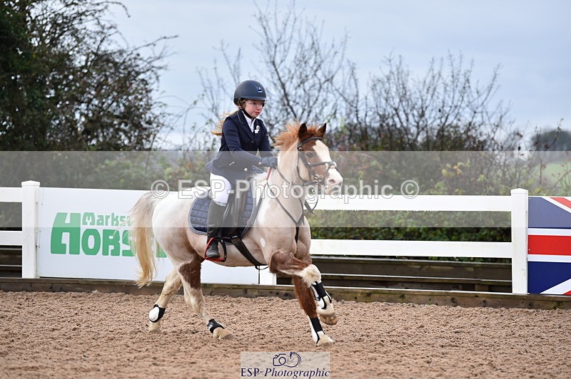 231203A-093916-00028 - Cls 1 Intro 70cm