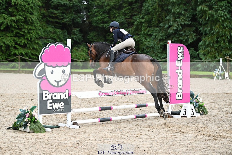 240824X-095028-23389 - 70cm Round 2 9.30 to 10.30