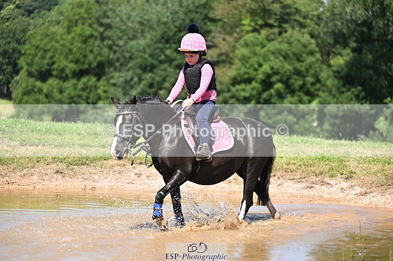 240729B-150057-02964 - Abbie's Group XC