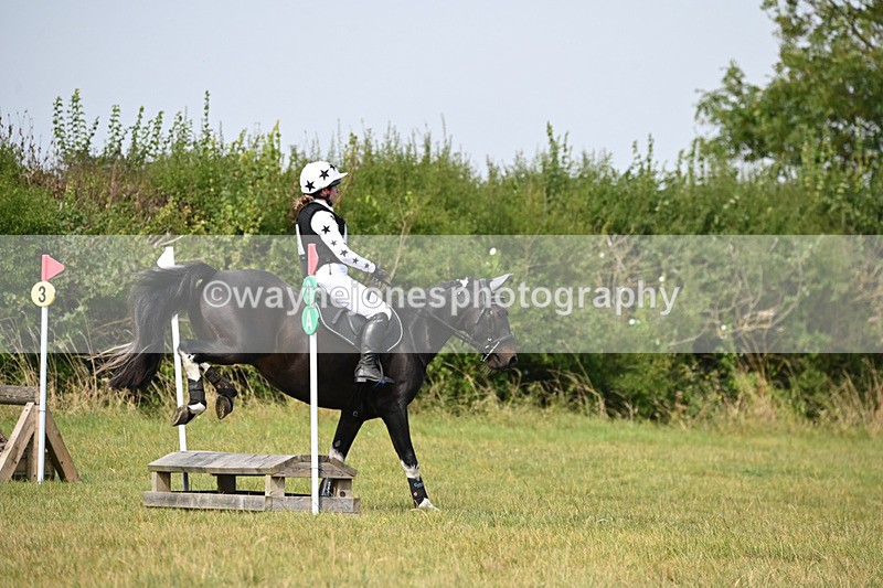 WJ6_1162 - 60cm XC Time 12:34 to 12:54