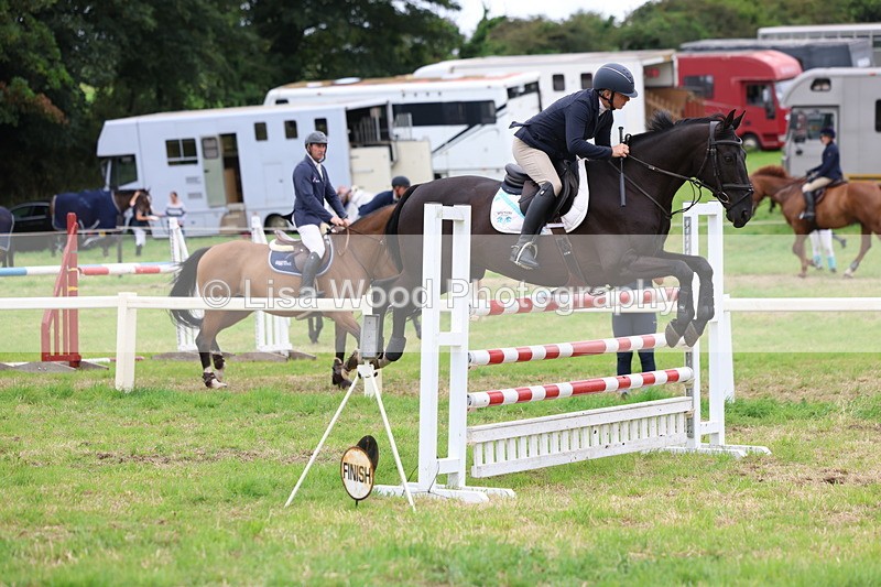 3E7A8423 - Class 8: Senior Foxhunter/1.20m open
