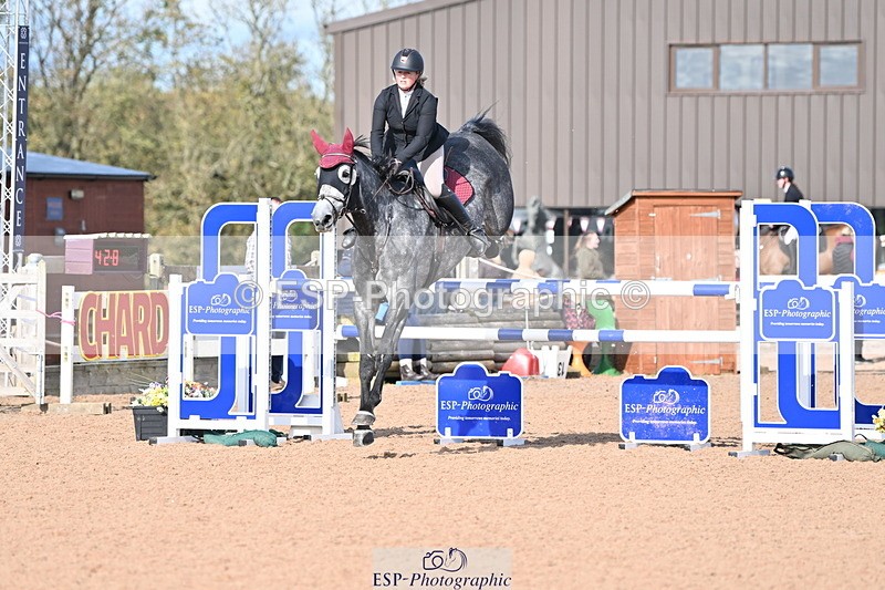 231015A-125906-08053 - Cls 30 Foxhunter & 1.20m Open