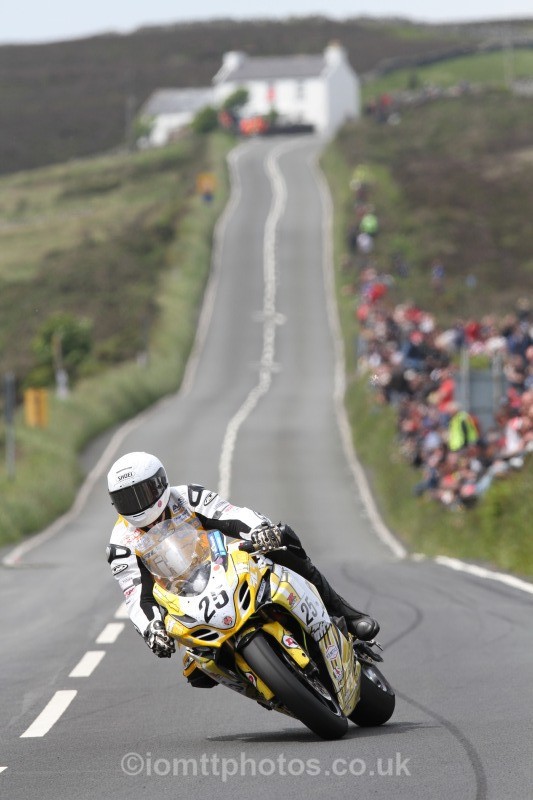 Ian Mackman Suzuki / InFront Motorcycles - Pokerstars Senior TT
