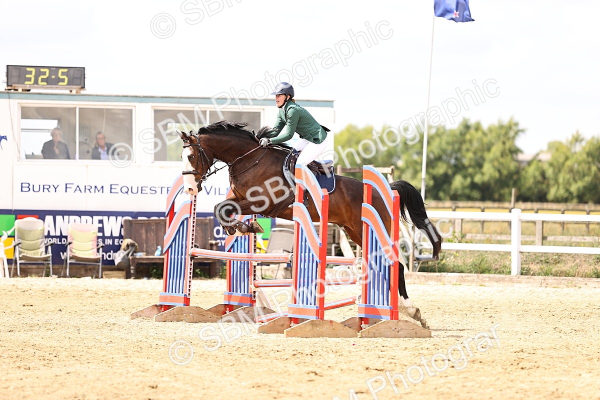SBM_004220 - Class 3 -  Senior British Novice - 90m Open