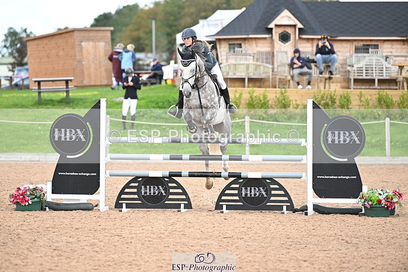 240912A-122017-01439 - Cls 3 Snr Foxhunter