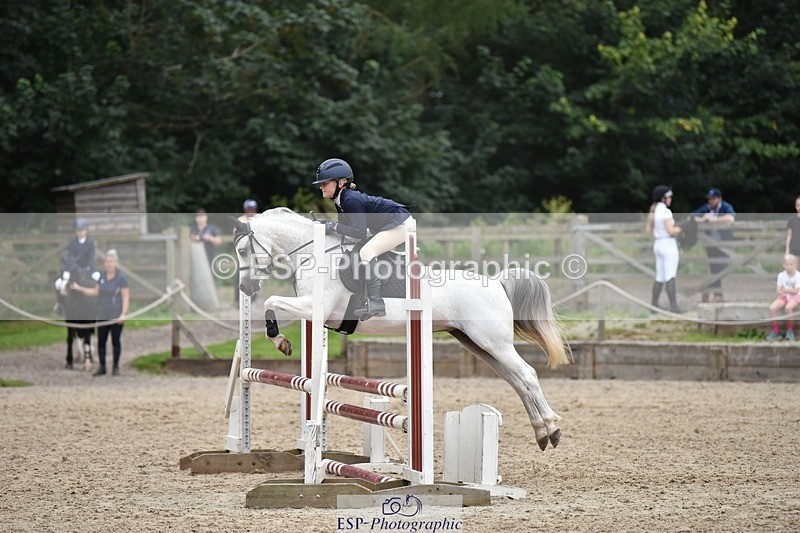 240802-110504-02589 - 80cm Round 1