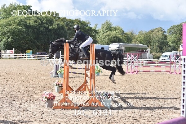 JAC_6191 - CLASS 7 SAT Blue Chip Pony Newcomers/ 1m Open