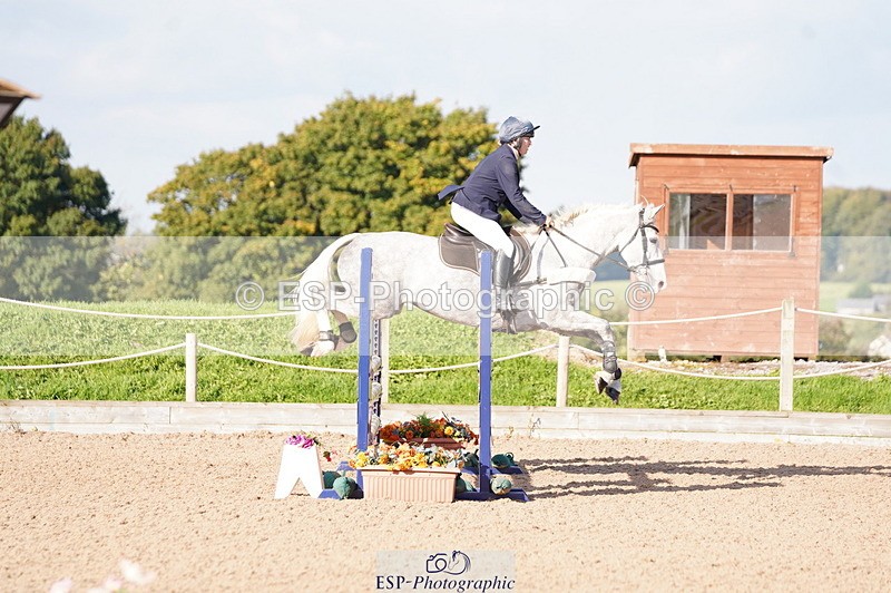 241004A-101144-00038 - Fri 01 Snr Disco & 1.00m Open