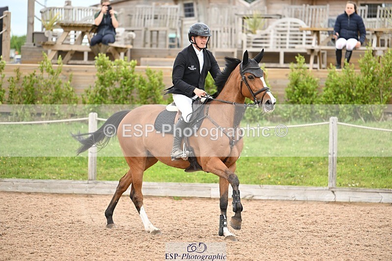 250611-124853-00545 - Cls 4 Snr Newcomers & 1.10m Open