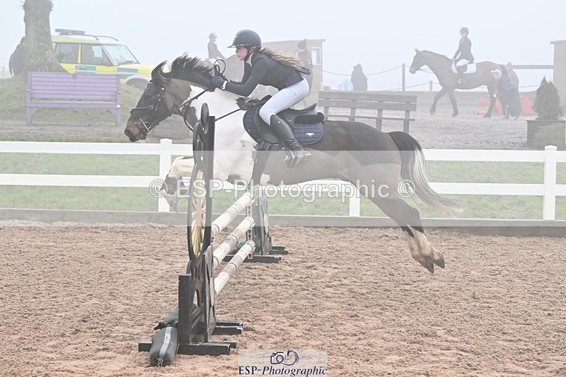 250209-100611-01287 - Cls 4 Pony British Novice and 80cm