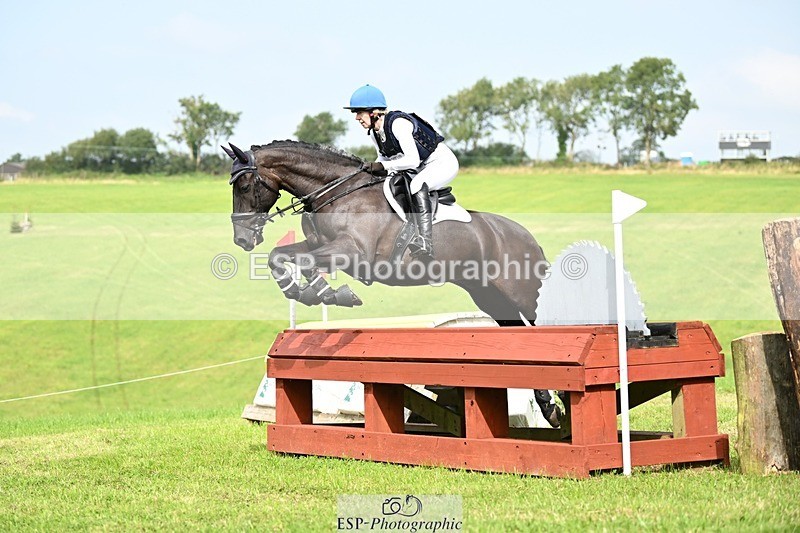 240831A-114452-01945 - 110-Laura.Pritchard-TOUCH.OF.SILK.I