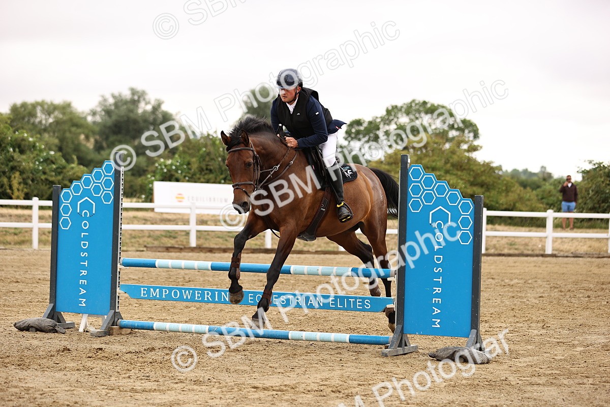 SBM_024429 - Class 8 - Clear Round