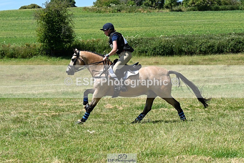 240629X-124707-2735 - 065-Chloe_Dunn-TOWERHILL_SHAMIE